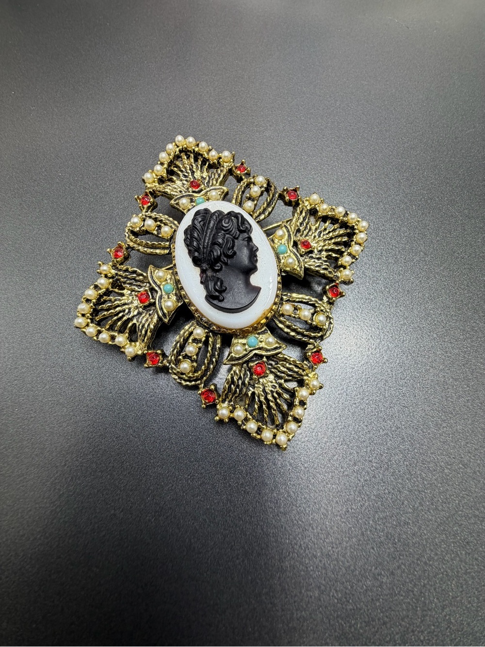 Vintage Black Cameo Brooch with Gold, Pearl & Red stones #6CAM